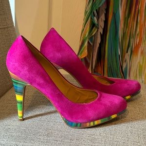 Beautiful Suede Heel - Nine West